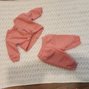 Gap matching sweat suit set. 3-6 mos.